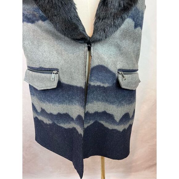 Democracy Long Vest Size Small - Picture 3 of 7